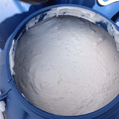 Emulsión de betún aniónico