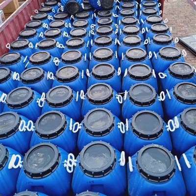 Líquido de asfalto emulsionado